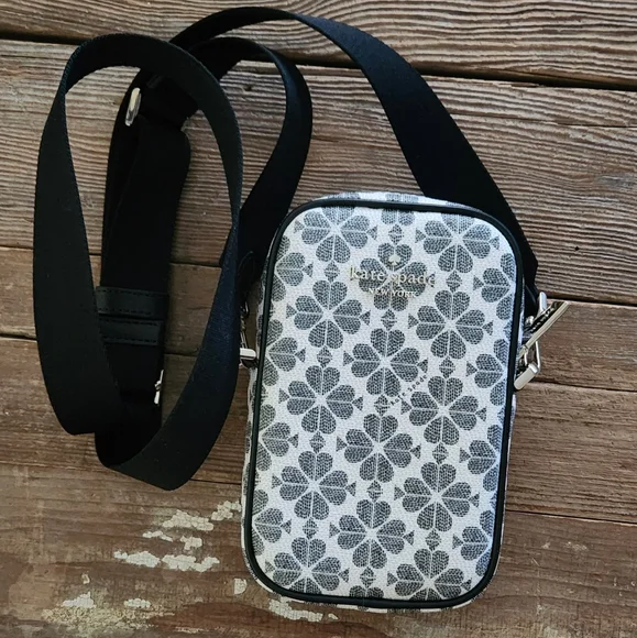 Kate Spade Flower Phone Crossbody - Picture 2 of 7